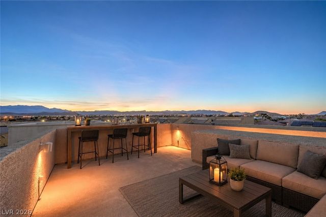 7265 Sterling Rock Avenue, Las Vegas, NV 89178