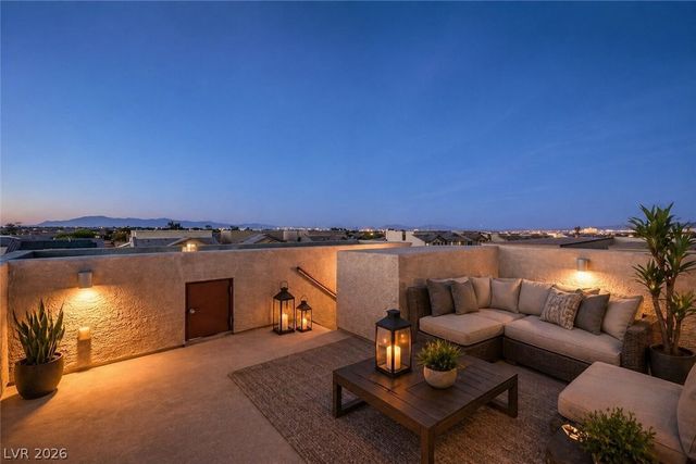 7265 Sterling Rock Avenue, Las Vegas, NV 89178