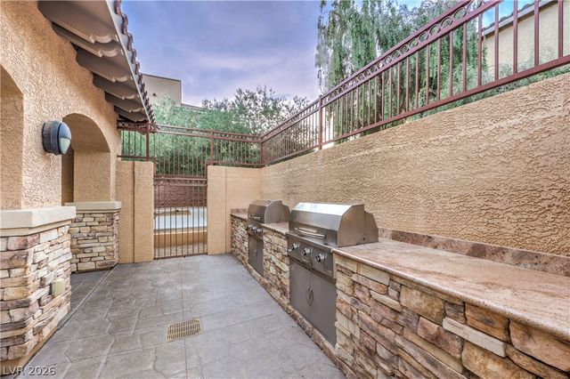 7265 Sterling Rock Avenue, Las Vegas, NV 89178