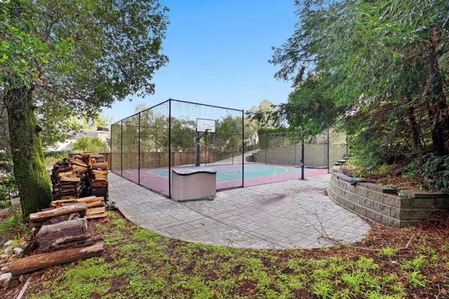 241 Southwood Drive, Scotts Valley, CA 95066