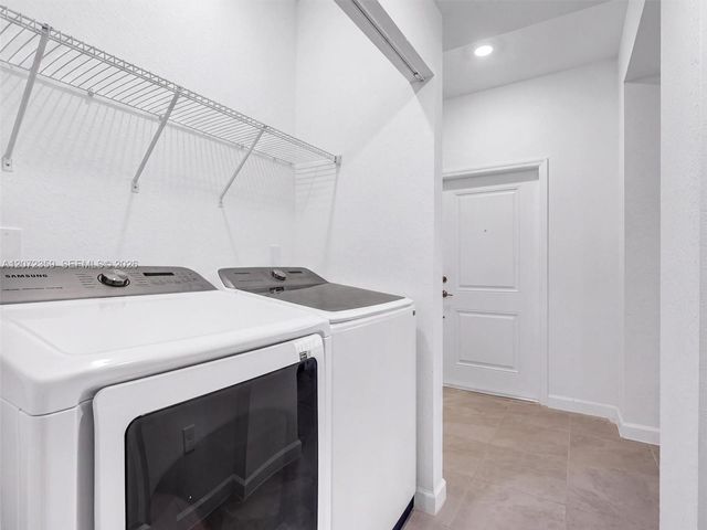 2832 SE 23rd Avenue, Homestead, FL 33035