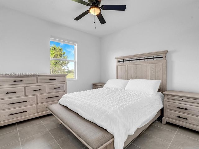 2832 SE 23rd Avenue, Homestead, FL 33035