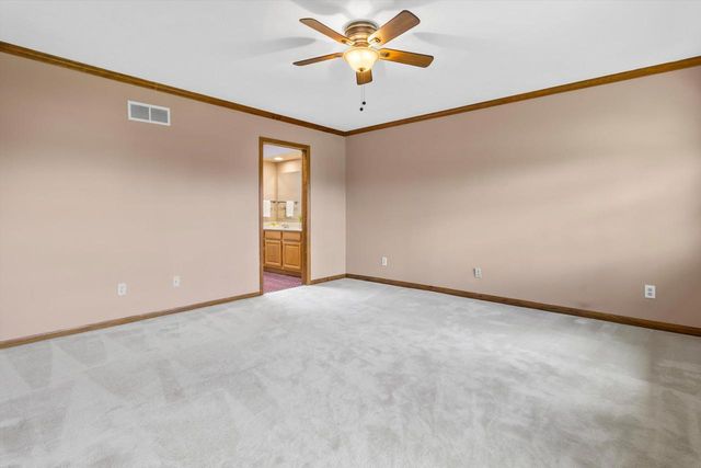 6237 S Edgewater Drive, Beloit, WI 53511