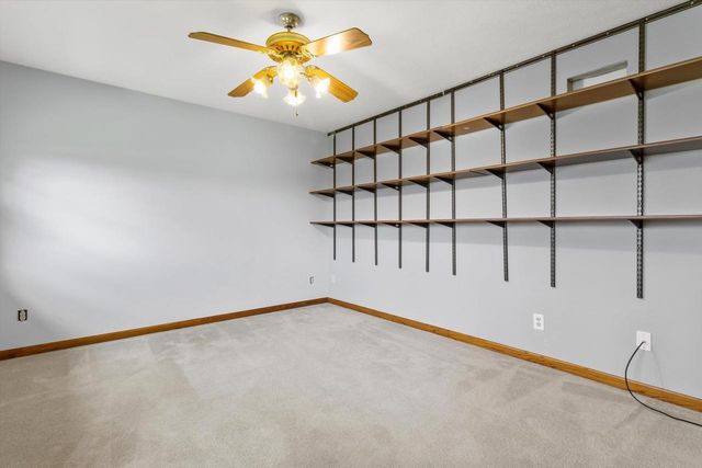 6237 S Edgewater Drive, Beloit, WI 53511
