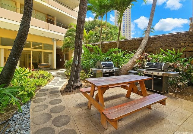 1720 Ala Moana Boulevard 603A, Honolulu, HI 96815