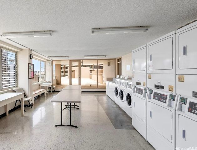 1720 Ala Moana Boulevard 603A, Honolulu, HI 96815