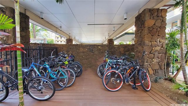 1720 Ala Moana Boulevard 603A, Honolulu, HI 96815