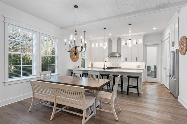 33 Palm Ridge Road, Miramar Beach, FL 32550