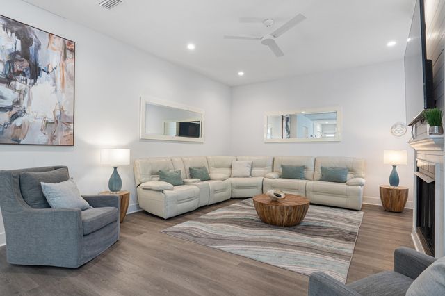 33 Palm Ridge Road, Miramar Beach, FL 32550