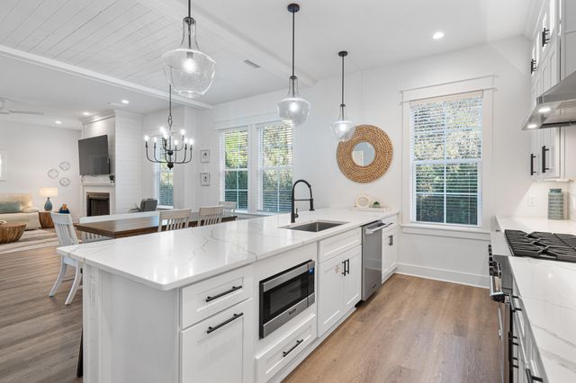 33 Palm Ridge Road, Miramar Beach, FL 32550