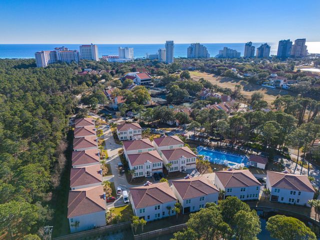 33 Palm Ridge Road, Miramar Beach, FL 32550