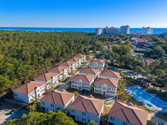 33 Palm Ridge Road, Miramar Beach, FL 32550