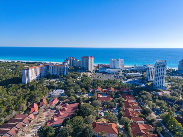 33 Palm Ridge Road, Miramar Beach, FL 32550