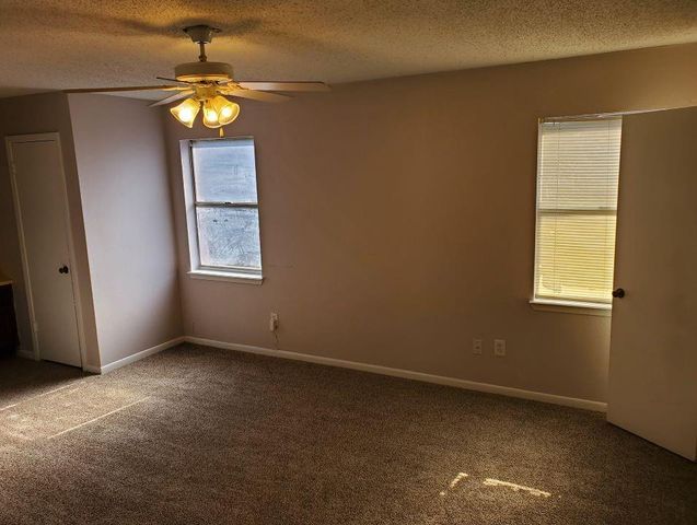 9201 Carousel Lane A, Houston, TX 77080