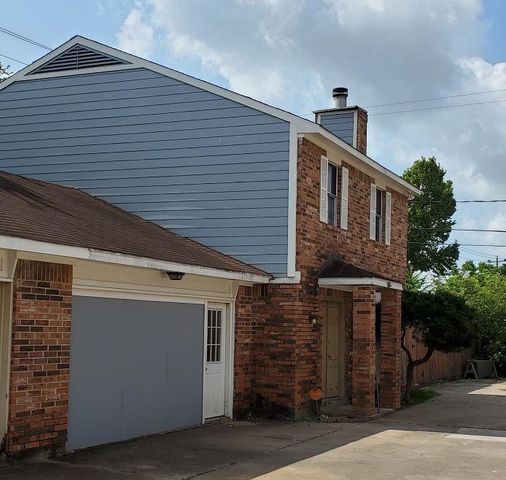 9201 Carousel Lane A, Houston, TX 77080