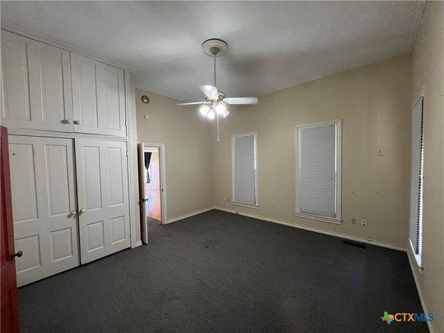 1420 N Robertson Road, Salado, TX 76571