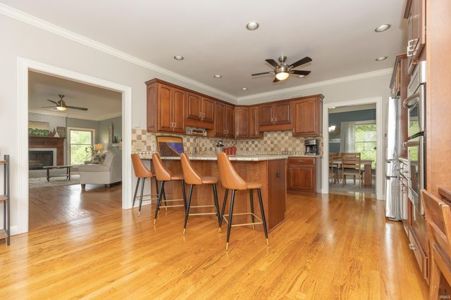 2511 Fuquay Road, Newburgh, IN 47630