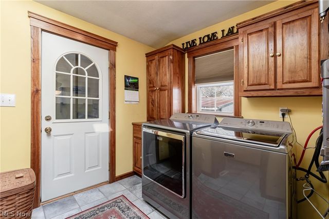 1309 Main Street, Dresden, OH 43821