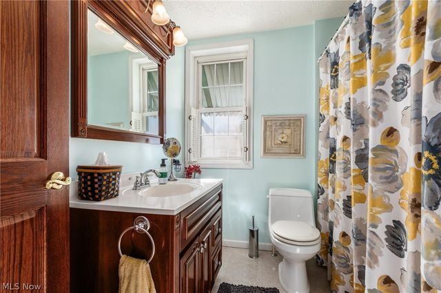 1309 Main Street, Dresden, OH 43821