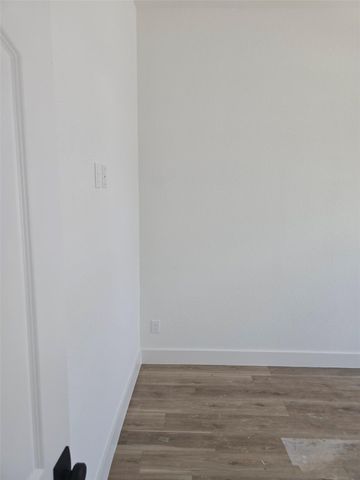 7900 Bowen Street A, Houston, TX 77051