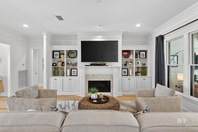 206 S Tee Drive, Fairhope, AL 36532