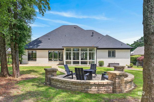 206 S Tee Drive, Fairhope, AL 36532