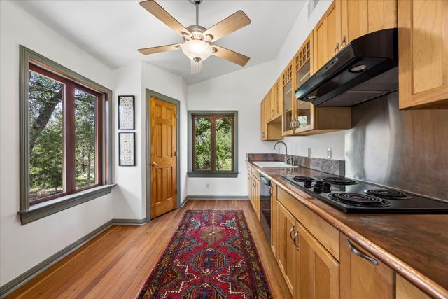 700 S Rainbow Ranch RD, Wimberley, TX 78676