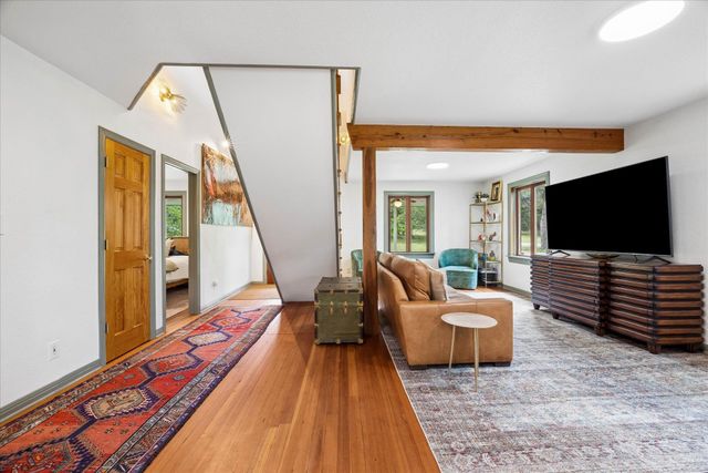 700 S Rainbow Ranch RD, Wimberley, TX 78676