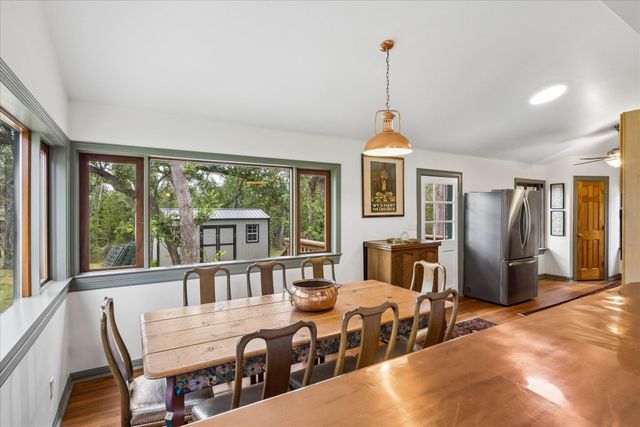 700 S Rainbow Ranch RD, Wimberley, TX 78676