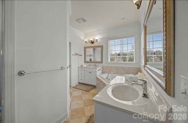 5231 Peninsula Drive, Granite Falls, NC 28630