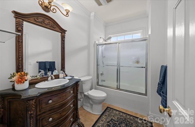 5231 Peninsula Drive, Granite Falls, NC 28630