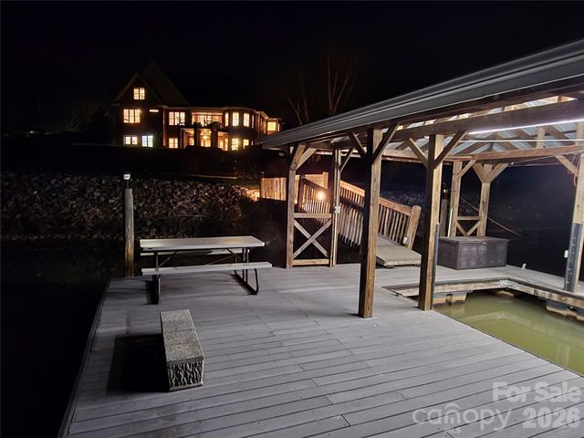 5231 Peninsula Drive, Granite Falls, NC 28630