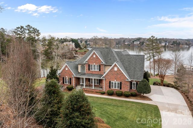 5231 Peninsula Drive, Granite Falls, NC 28630