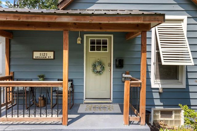 1121 Graham Street, St Louis, MO 63139