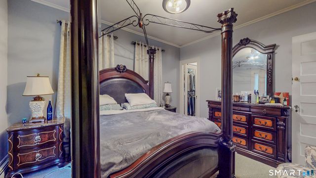 2078 Park Avenue, Bridgeport, CT 06604