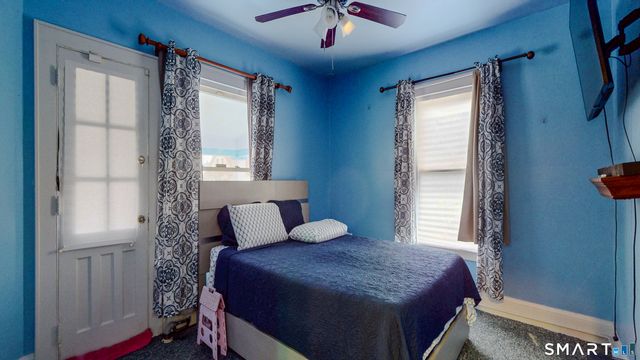 2078 Park Avenue, Bridgeport, CT 06604