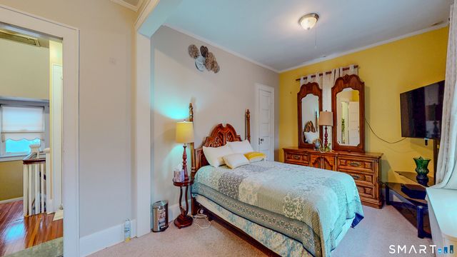 2078 Park Avenue, Bridgeport, CT 06604