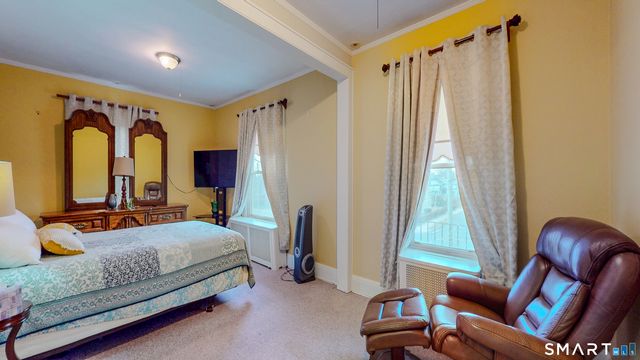 2078 Park Avenue, Bridgeport, CT 06604