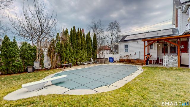 2078 Park Avenue, Bridgeport, CT 06604