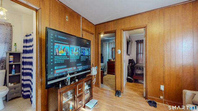 2078 Park Avenue, Bridgeport, CT 06604