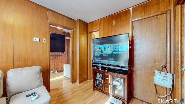 2078 Park Avenue, Bridgeport, CT 06604