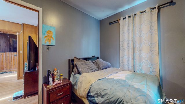 2078 Park Avenue, Bridgeport, CT 06604