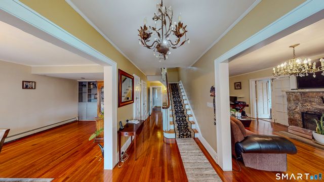 2078 Park Avenue, Bridgeport, CT 06604