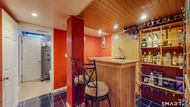 2078 Park Avenue, Bridgeport, CT 06604