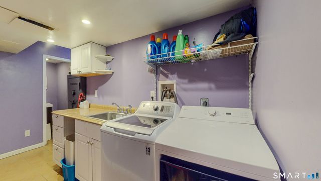 2078 Park Avenue, Bridgeport, CT 06604