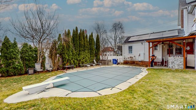 2078 Park Avenue, Bridgeport, CT 06604