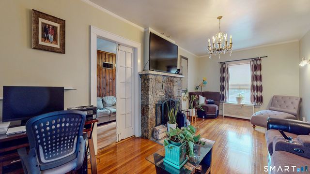 2078 Park Avenue, Bridgeport, CT 06604