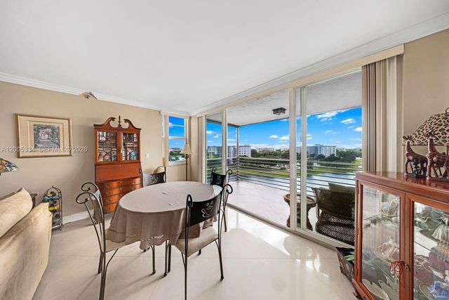 3095 N Course Dr 811, Pompano Beach, FL 33069