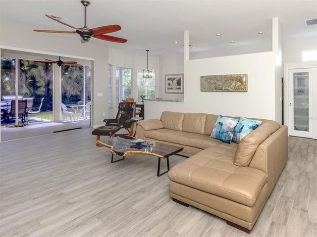 1287 LAKESIDE WOODS DRIVE, Venice, FL 34285
