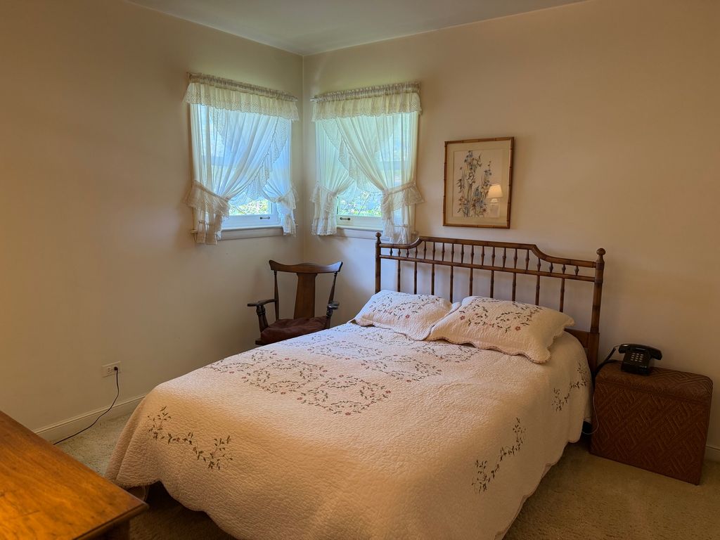 Image 19 of property listing at 10045 S 53rd Avenue, Oak Lawn, IL 60453